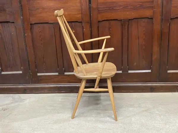 ゴールドスミス アームチェア｜ブナ材・エルム材・1960年代 ハイバックの名作アームチェア ERCOL（アーコール） 5