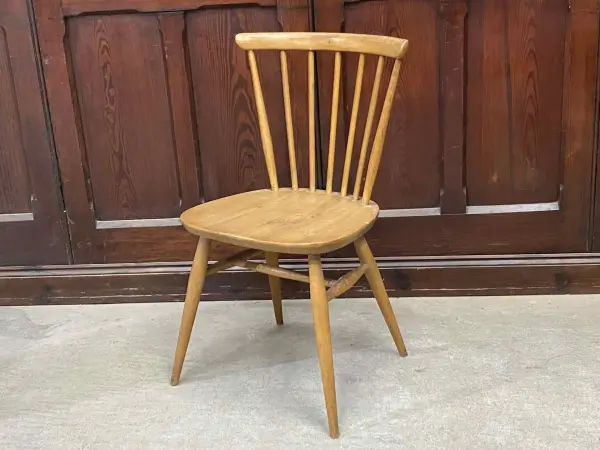 ボウバックチェア｜ブナ・エルム材・1960年代 サドルシート ERCOL（アーコール）