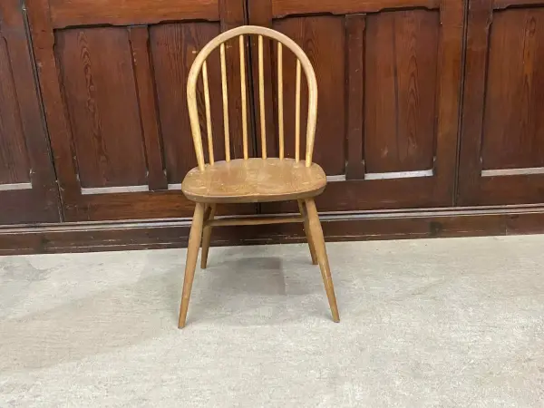 フープバックチェア｜ブナ材・エルム材・1960年代 ウィンザーキッチンチェア ERCOL（アーコール） 2
