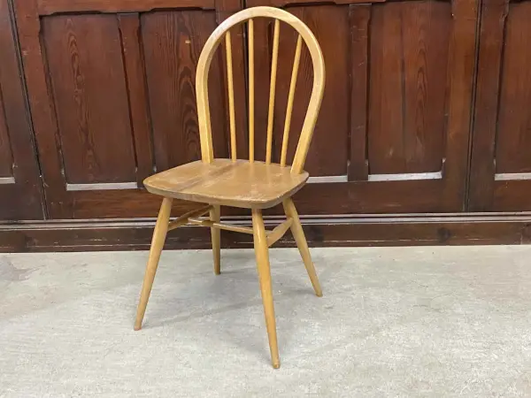 フープバックチェア｜ブナ材・エルム材・1960年代 曲げ木のダイニングチェア ERCOL（アーコール） 1