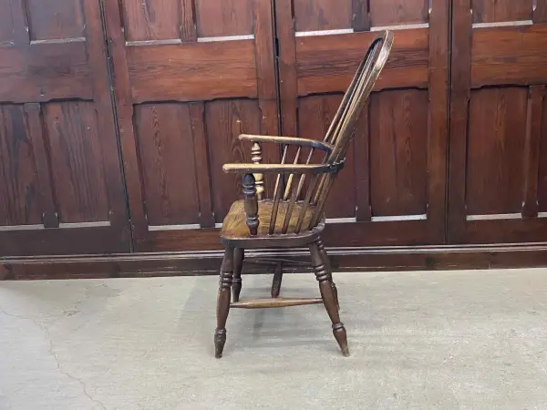 ダブルボウバックアームチェア｜エルム材・1830年代 ジョージアン 3
