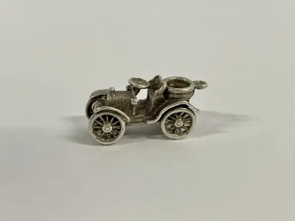 シルバーチャーム クラシックカー 3